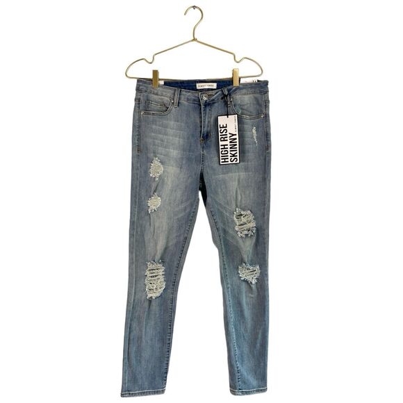 Almost Famous Juniors High Rise Skinny Jeans Button Fly Size 11 Women's‎ WP613 - Picture 1 of 6